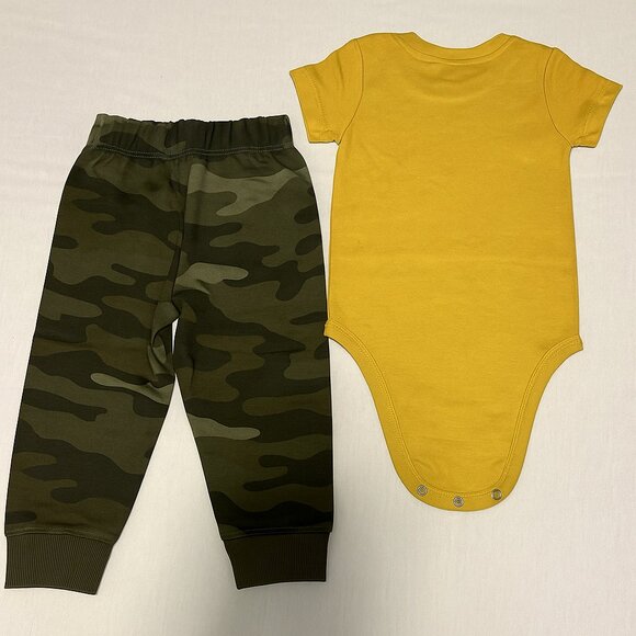 Carter’s Baby Boy 2 Piece Set Camo Joggers & Construction Bodysuit, Size: 9-12M - Picture 2 of 8